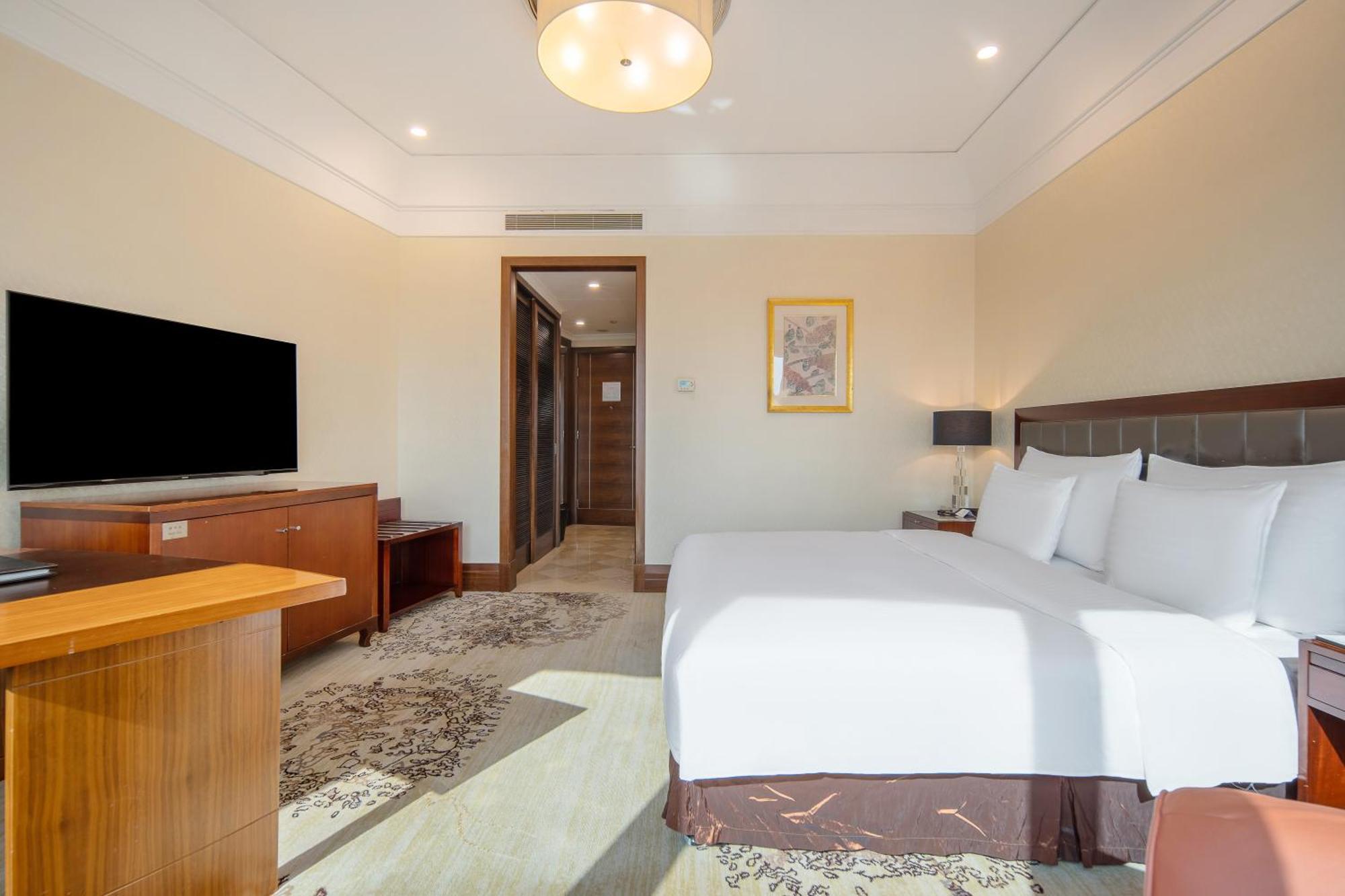 Wuhan Jin Jiang International Hotel Exterior foto